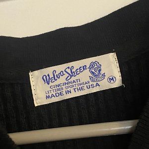 Velva Sheen Black Medium Thermal